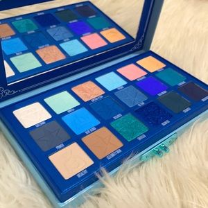 Jeffree Start Cosmetics Blue Blood Eyeshadow Palette